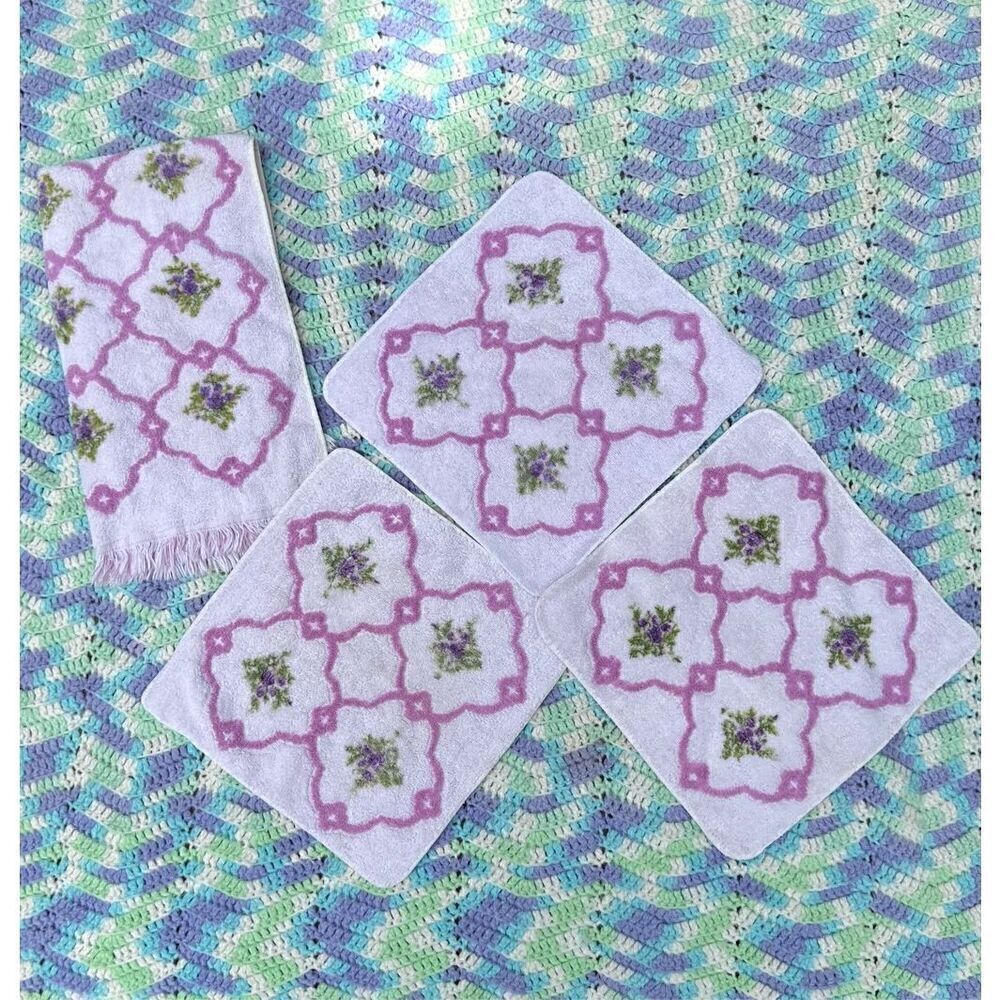 Vintage Towel Set